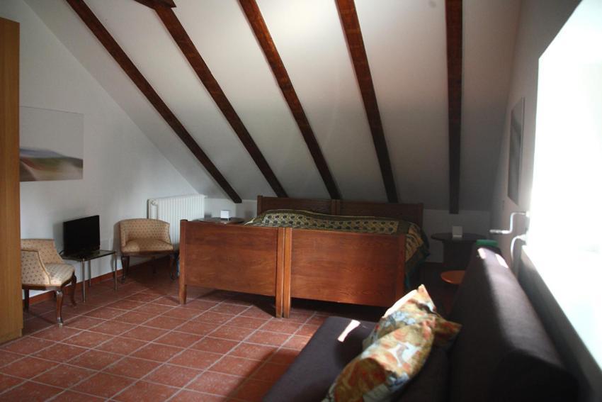 Punta Del Corno Agriturismo San Felice del Benaco Room photo